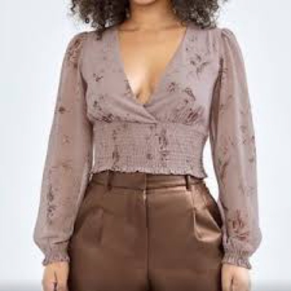 Aritzia Wilfred Genoa Crop Top mauve in Small - Picture 3 of 6